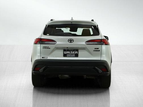 2024 Toyota Corolla Cross Hybrid XSE