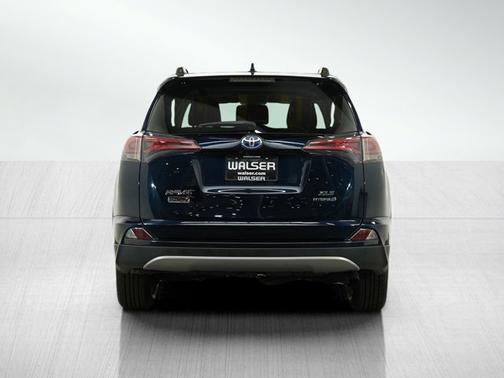 2018 Toyota RAV4 Hybrid XLE