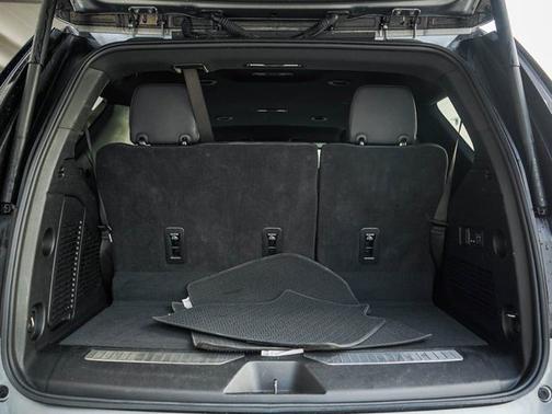 Sterling Metallic 2025 GMC Yukon Denali