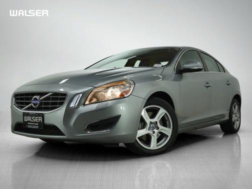 2013 Volvo S60 T5 Premier
