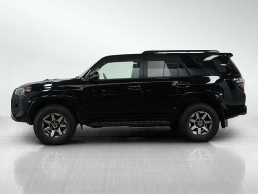 2023 Toyota 4Runner TRD Off Road