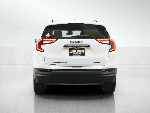 Summit White 2024 GMC Terrain SLE