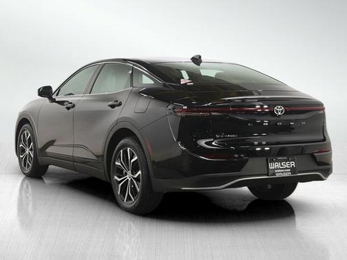 2025 Toyota Crown XLE