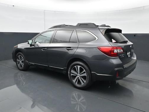 Magnetite Gray Metallic 2018 Subaru Outback 2.5i Limited