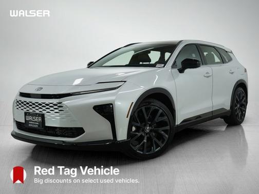 2025 Toyota Crown Signia Limited