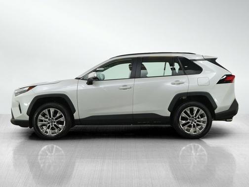 Pearl 2025 Toyota RAV4 XLE Premium