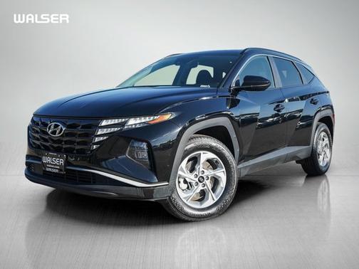 Black Pearl 2024 Hyundai TUCSON SEL