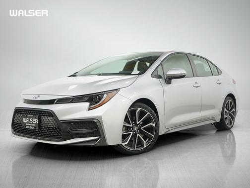 Classic Silver Metallic 2020 Toyota Corolla SE