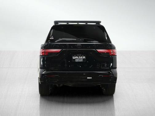 2025 Toyota Sequoia Platinum