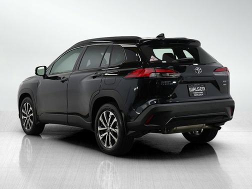 2025 Toyota Corolla Cross XLE