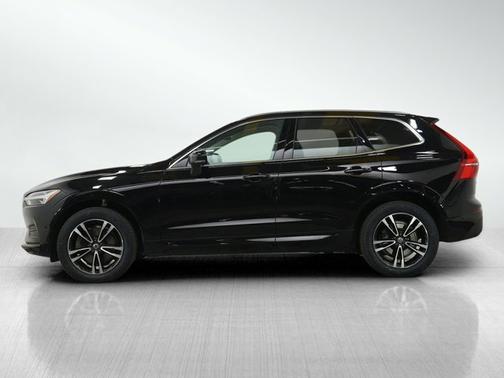 Onyx Black Metallic 2019 Volvo XC60 T6 Momentum