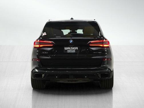 Black Sapphire Metallic 2022 BMW X5 xDrive40i