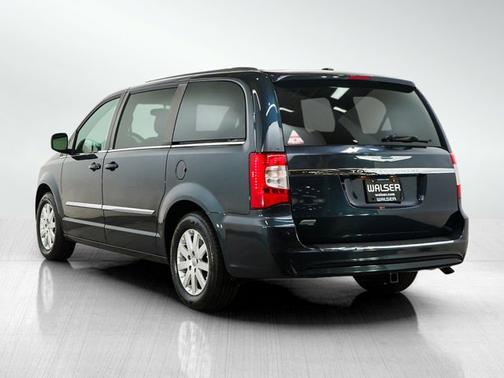 Maximum Steel Metallic Clearcoat 2014 Chrysler Town & Country Touring