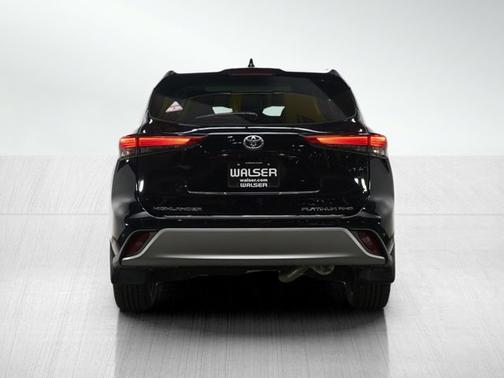 2020 Toyota Highlander Platinum