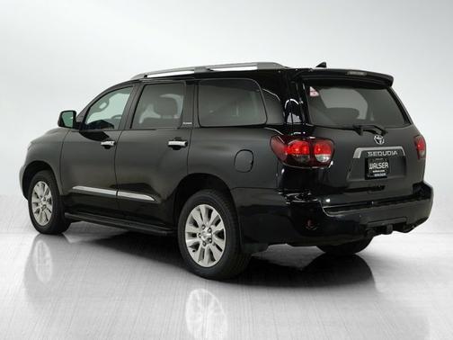 2022 Toyota Sequoia Platinum