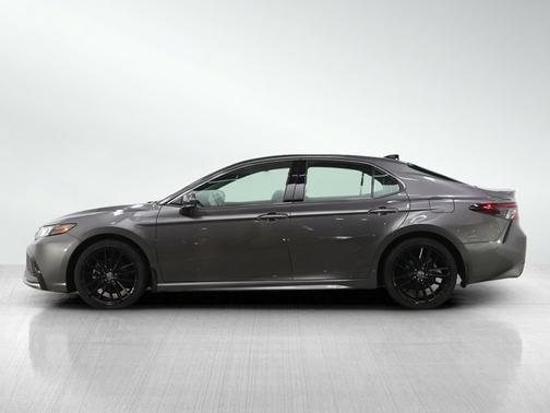 Predawn Gray Mica 2022 Toyota Camry XSE