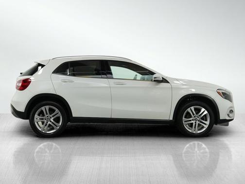 2019 Mercedes-Benz GLA 250 Base 4MATIC