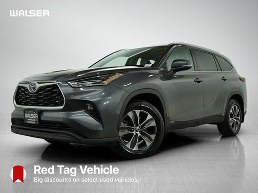 2022 Toyota Highlander Hybrid XLE
