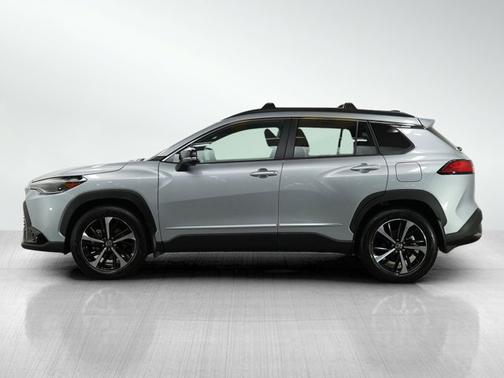 2025 Toyota Corolla Cross Hybrid XSE