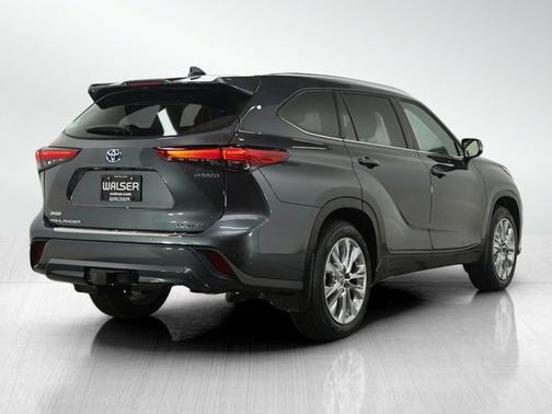 2023 Toyota Highlander Hybrid Hybrid Limited