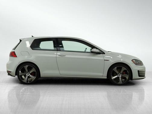 2015 Volkswagen Golf GTI 2.0T SE