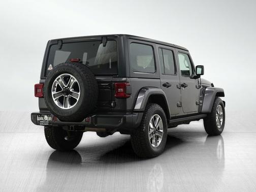 Granite Crystal Metallic Clearcoat 2018 Jeep Wrangler Unlimited Sahara