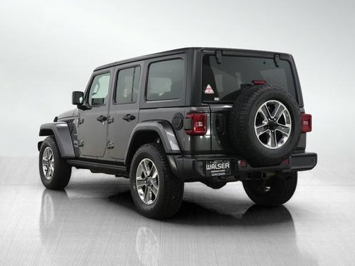 Granite Crystal Metallic Clearcoat 2018 Jeep Wrangler Unlimited Sahara