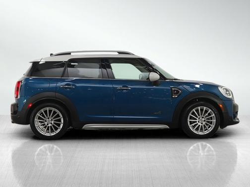 2017 MINI Countryman Cooper S