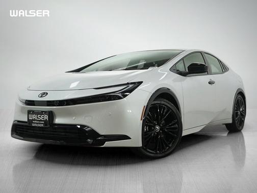 2026 Toyota Prius Plug-In Hybrid 