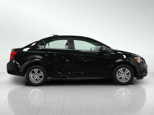 2016 Chevrolet Sonic LT