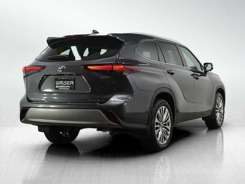 2025 Toyota Highlander Hybrid Hybrid Platinum