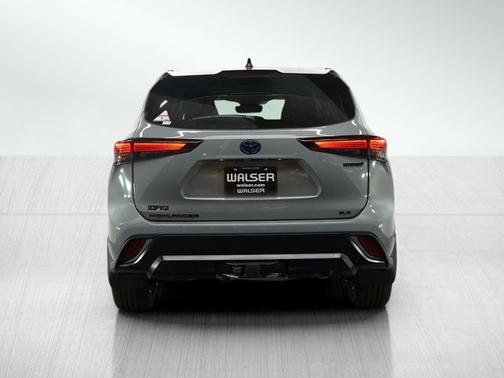 2024 Toyota Highlander Hybrid Hybrid XLE Nightshade