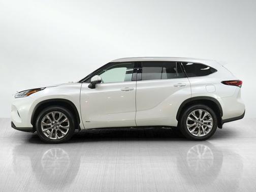 Wind Chill Pearl 2025 Toyota Highlander Hybrid Hybrid Limited