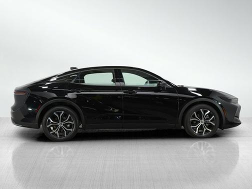 2024 Toyota Crown XLE
