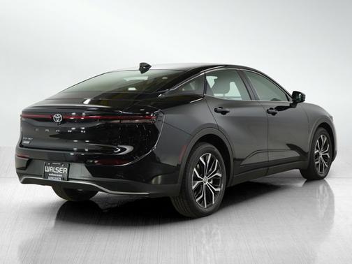 2024 Toyota Crown XLE