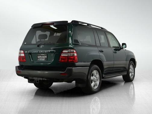 2004 Toyota Land Cruiser Base