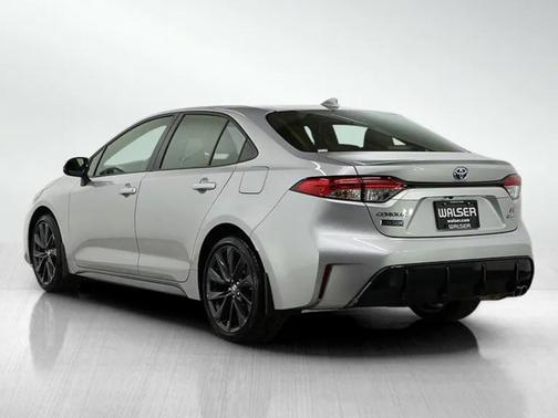 2025 Toyota Corolla Hybrid SE
