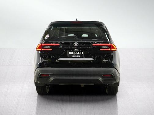 Midnight Black Metallic 2025 Toyota Grand Highlander XLE