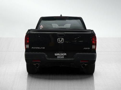 2022 Honda Ridgeline Black Edition