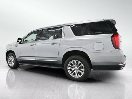 Sterling Metallic 2025 GMC Yukon XL Denali