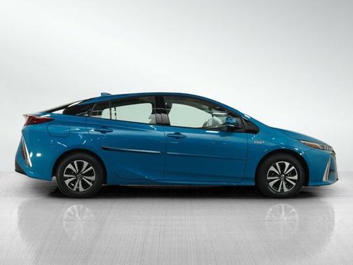 2017 Toyota Prius Prime Advanced