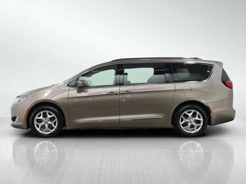 2018 Chrysler Pacifica Touring L Plus