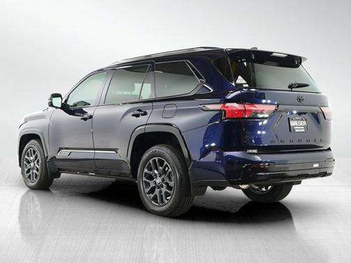 2025 Toyota Sequoia Platinum