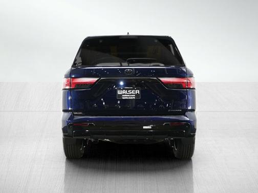 2025 Toyota Sequoia Platinum