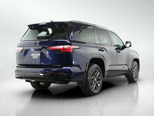 2025 Toyota Sequoia Platinum