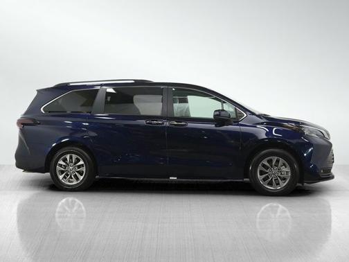 Blueprint 2025 Toyota Sienna XLE