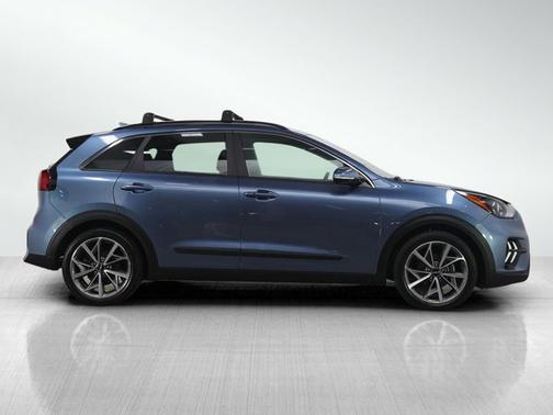 2022 Kia Niro Touring SE