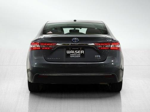 2013 Toyota Avalon Hybrid XLE Touring