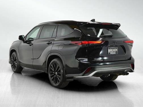 2024 Toyota Highlander XSE