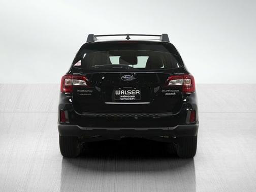 Crystal Black Pearl 2017 Subaru Outback Premium